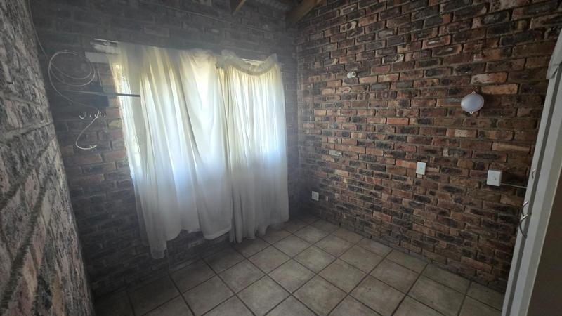 1 Bedroom Property for Sale in Perlemoenbaai Western Cape
